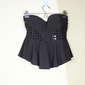 Spicy girl sexy strapless peplum top.